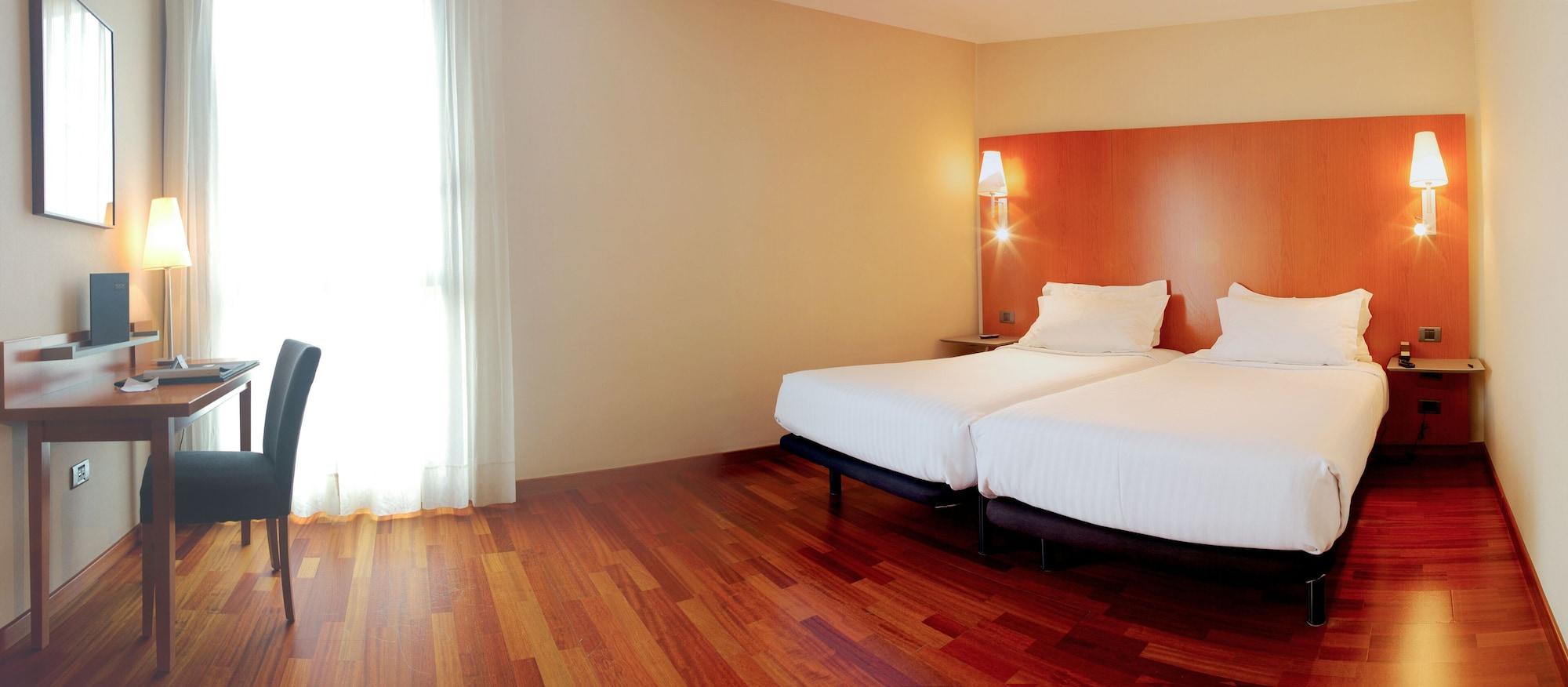 Hotel Ciutat Martorell Εξωτερικό φωτογραφία