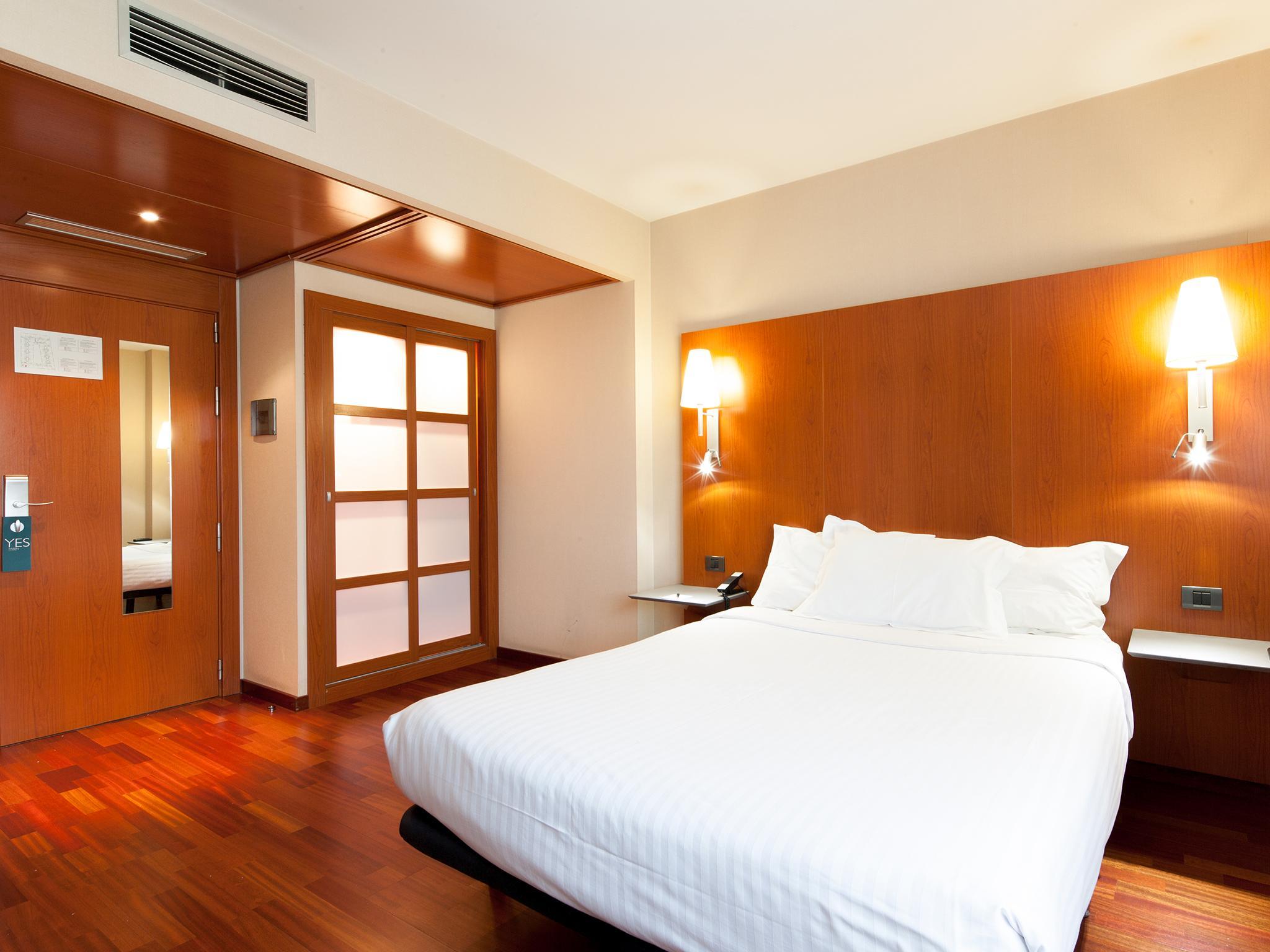 Hotel Ciutat Martorell Εξωτερικό φωτογραφία